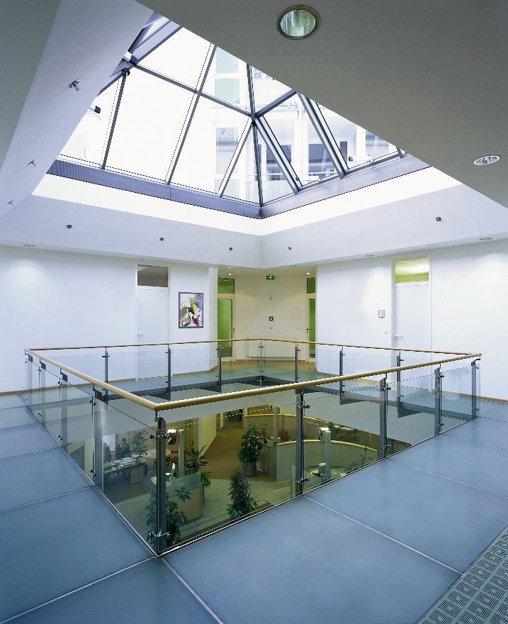 Galerie über der Schalterhalle